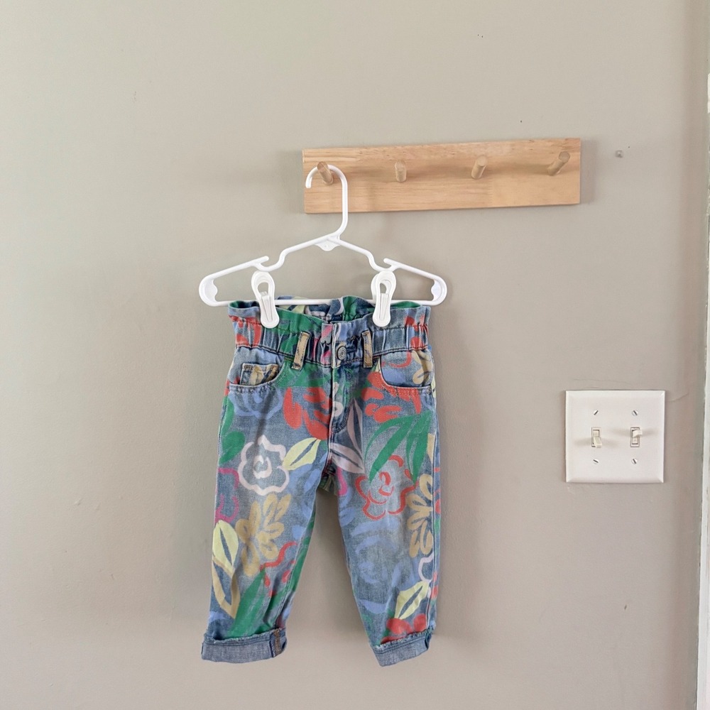 Baby Gap 2T floral "just like mom" jeans